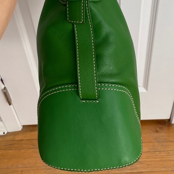 Michael Kors Leather Millbrook Handbag - Picture 4 of 11